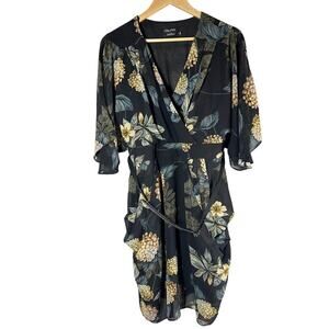 City Chic Ultra Glam Golden Hydrangea Floral Print Wrap Dress Size M/ 18